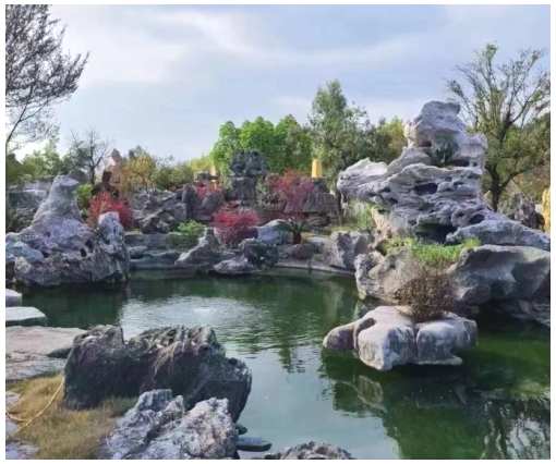 假山鱼池喷泉
